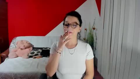 Soffy online show from September 2025 05:09:01 AM