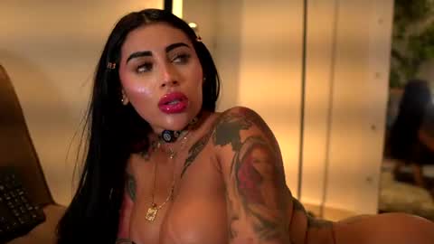 sofhia cruz online show from July 2026 10:08:02 PM