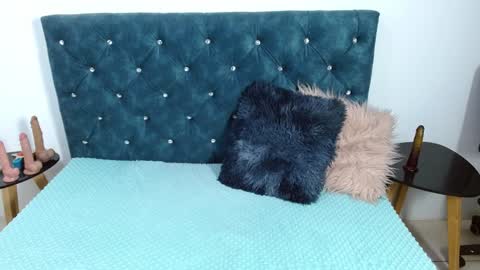 Snapshot of sofi_f_w chatting on January 2025 10:49:02 PM Sofi online show from January 2025 10:49:02 PM