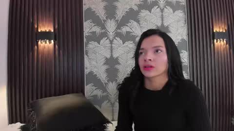 Snapshot of sofi_lassa_ chatting on January 2026 05:26:02 PM SOFIA online show from January 2026 05:26:02 PM