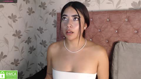 Snapshot of sofi_sweet09 chatting on December 2024 10:11:01 PM Susy online show from December 2024 10:11:01 PM