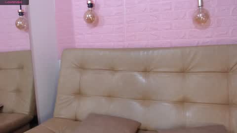 Snapshot of sofi_sweet09 chatting on January 2025 07:02:02 PM Susy online show from January 2025 07:02:02 PM