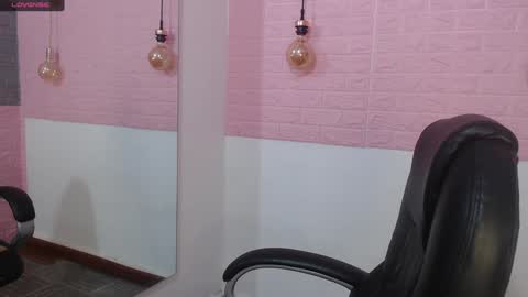 Snapshot of sofi_sweet09 chatting on January 2025 03:29:02 PM Susy online show from January 2025 03:29:02 PM