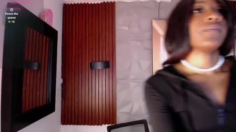 Sofia online show from April 2026 11:04:02 AM