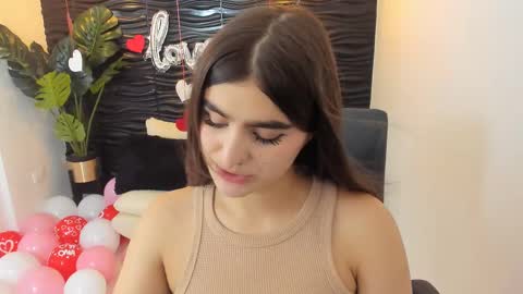 Skarlett online show from February 2025 08:45:01 PM