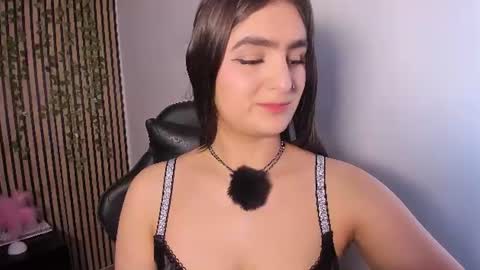 Skarlett online show from June 2026 04:15:01 PM