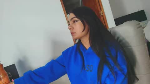 Snapshot of sofia_20_20 chatting on January 2026 03:09:01 AM Sofia online show from January 2026 03:09:01 AM