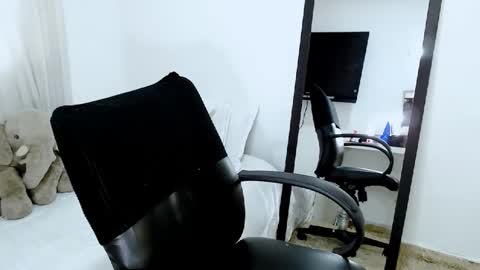 sofia Ill be back on Tuesday June 4.  online show from December 2024 09:24:01 PM