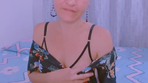 Snapshot of sofia_mark20 chatting on January 2025 08:32:01 PM Sofia online show from January 2025 08:32:01 PM