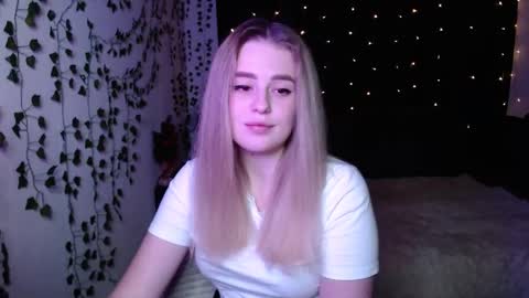sofia_rosemary online show from February 2025 12:39:01 PM