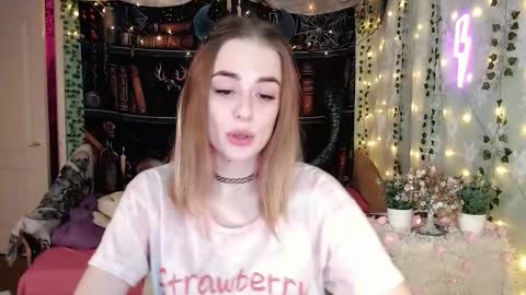 sofia_rosemary online show from February 2026 01:32:02 PM