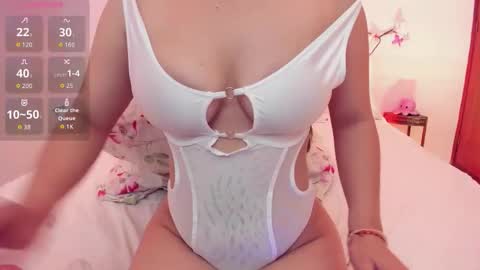 Sofia walke online show from November 2025 11:51:01 PM