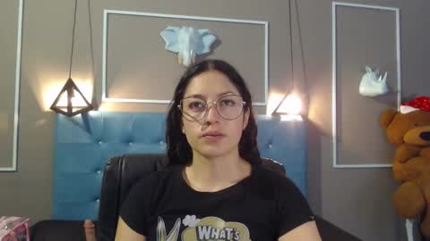 Sofa online show from November 2025 11:10:02 AM