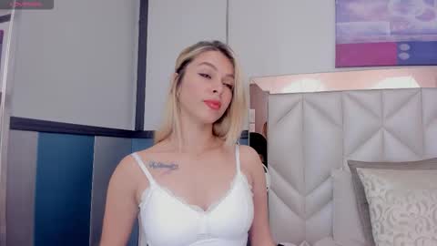 Snapshot of sofiaa_morris chatting on January 2026 07:08:01 PM Sofia online show from January 2026 07:08:01 PM