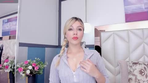 Snapshot of sofiaa_morris chatting on March 2026 07:19:01 PM Sofia online show from March 2026 07:19:01 PM