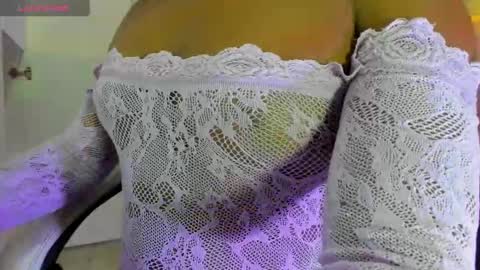 Sofia online show from October 2025 12:35:02 PM