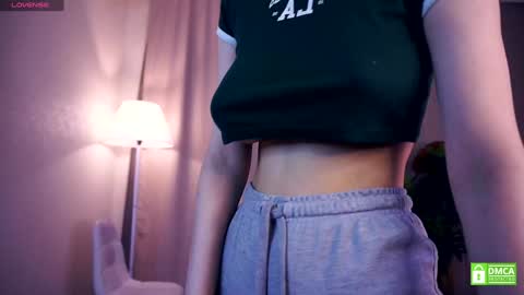 Hi My name is Sofia Welcome to my room Please thumbs up - its important online show from October 2025 06:35:02 AM