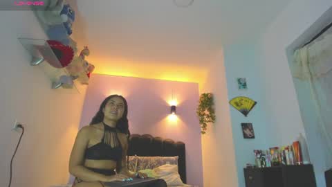 Snapshot of sofiaclaus_19 chatting on June 2026 04:44:02 AM Sofia online show from June 2026 04:44:02 AM