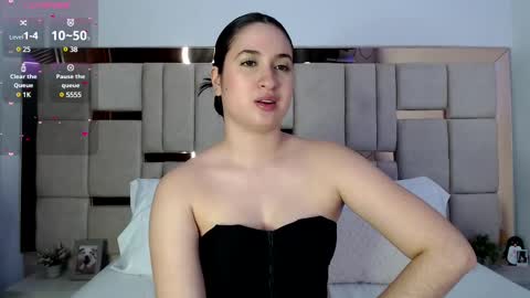 sofiaduque_26 online show from February 2025 11:47:02 PM