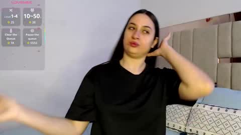 sofiaduque_26 online show from March 2026 08:04:01 PM