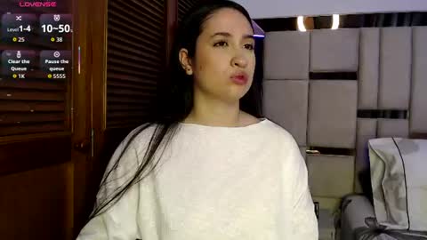 sofiaduque_26 online show from June 2026 08:31:02 PM