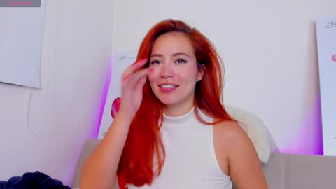  SOFA FERRER  online show from January 2025 02:51:01 AM