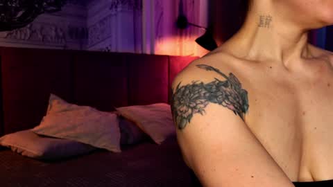 Sofia online show from February 2025 02:13:02 PM