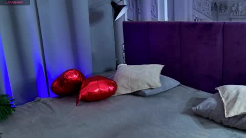 Sofia online show from February 2025 03:05:02 PM