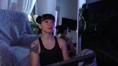 Sofia online show from December 2025 05:36:02 AM