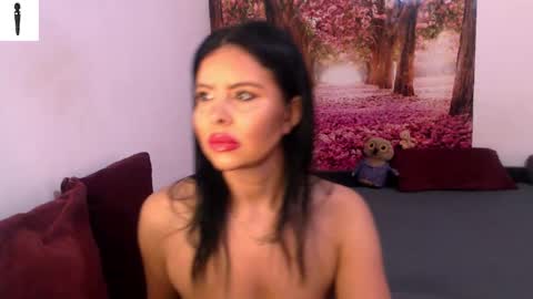 Snapshot of sofialiub chatting on December 2024 01:45:01 PM sofialiub online show from December 2024 01:45:01 PM