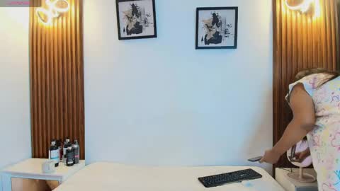 Snapshot of sofiasweett1 chatting on May 2026 09:58:02 AM online show from May 2026 09:58:02 AM