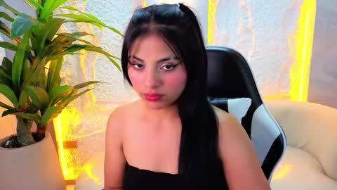 Snapshot of sofiatp chatting on April 2026 07:25:02 PM Sofia online show from April 2026 07:25:02 PM