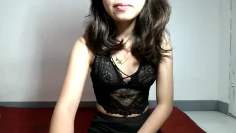 Sofia online show from July 2026 10:39:01 PM