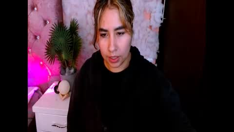 SOFIA online show from March 2026 12:27:02 PM