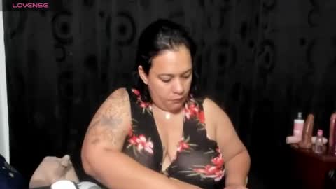 Snapshot of sofie_storm chatting on April 2026 11:03:02 AM Vicky online show from April 2026 11:03:02 AM