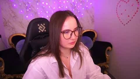 Sofie online show from March 2026 10:48:01 PM