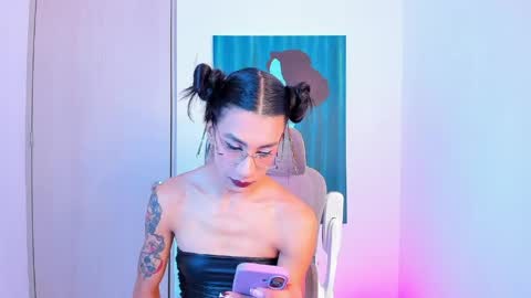 Snapshot of sofiia_grey_ chatting on April 2026 04:01:01 PM Sofi online show from April 2026 04:01:01 PM