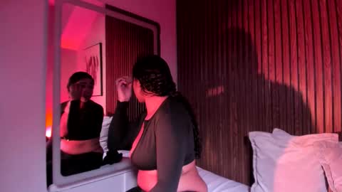 sofiifox online show from March 2026 02:38:02 AM