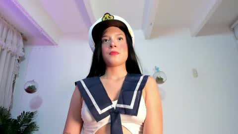 SofiLuxurya online show from April 2026 10:26:02 PM