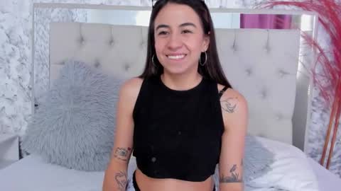 Snapshot of sofimalkova chatting on November 2025 03:18:02 PM Sofi Malkova online show from November 2025 03:18:02 PM