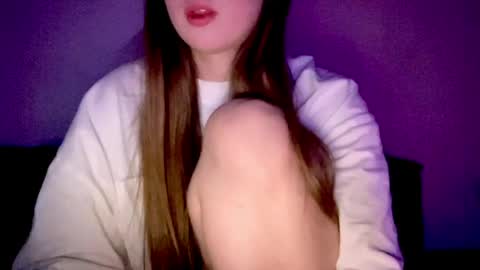Snapshot of sofinovvak chatting on May 2026 06:24:01 PM Sofi online show from May 2026 06:24:01 PM