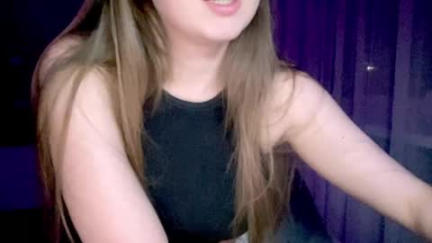 Snapshot of sofinovvak chatting on May 2026 06:36:02 PM Sofi online show from May 2026 06:36:02 PM