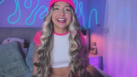 Sofi online show from November 2025 12:31:02 PM