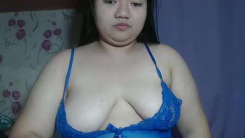 Snapshot of soft_angie chatting on November 2025 01:00:02 PM Angie online show from November 2025 01:00:02 PM