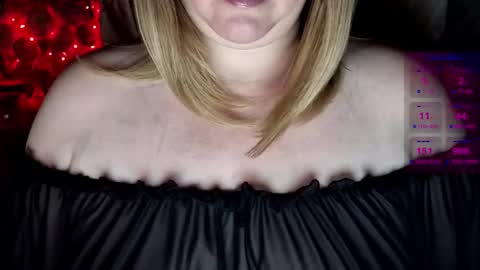 Hi Im Sofia             online show from November 2025 01:11:01 PM