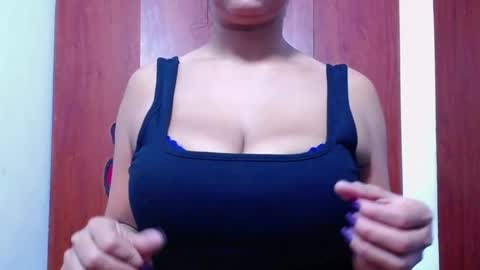 Camila M online show from November 2025 04:23:01 PM