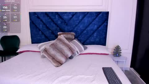 Snapshot of soft_seduction chatting on November 2025 02:10:01 AM Marcela online show from November 2025 02:10:01 AM