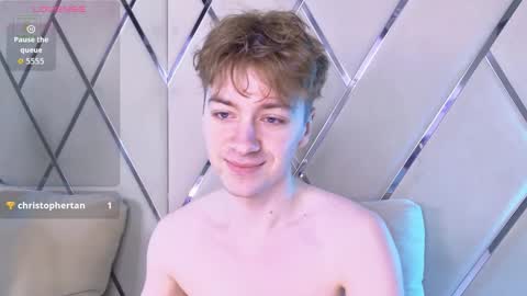 Snapshot of softcrave chatting on December 2025 08:50:02 PM PAUL online show from December 2025 08:50:02 PM