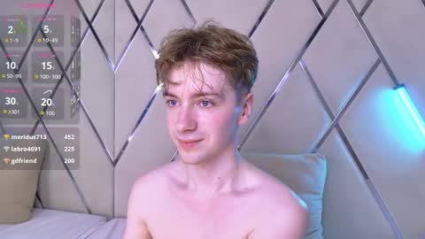 Snapshot of softcrave chatting on December 2025 08:56:02 AM PAUL online show from December 2025 08:56:02 AM