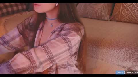 Lisa  online at  .11 from about utc online show from November 2025 08:08:02 PM